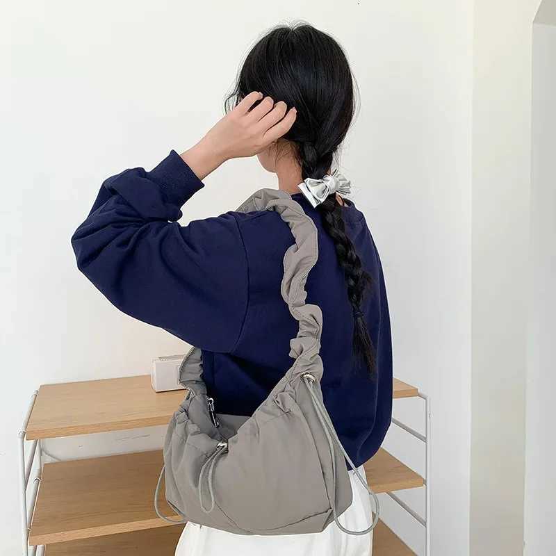 Simple Fashion Fold Shoulder Bag Vintage Casual Designer Underarm Crossbody Bag Women New Handbags High Quality Y250730