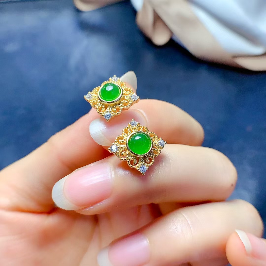 Natural green jade stud earrings for daily wear 5mm genuine jade 925 silver earrings with 18K gold plating
