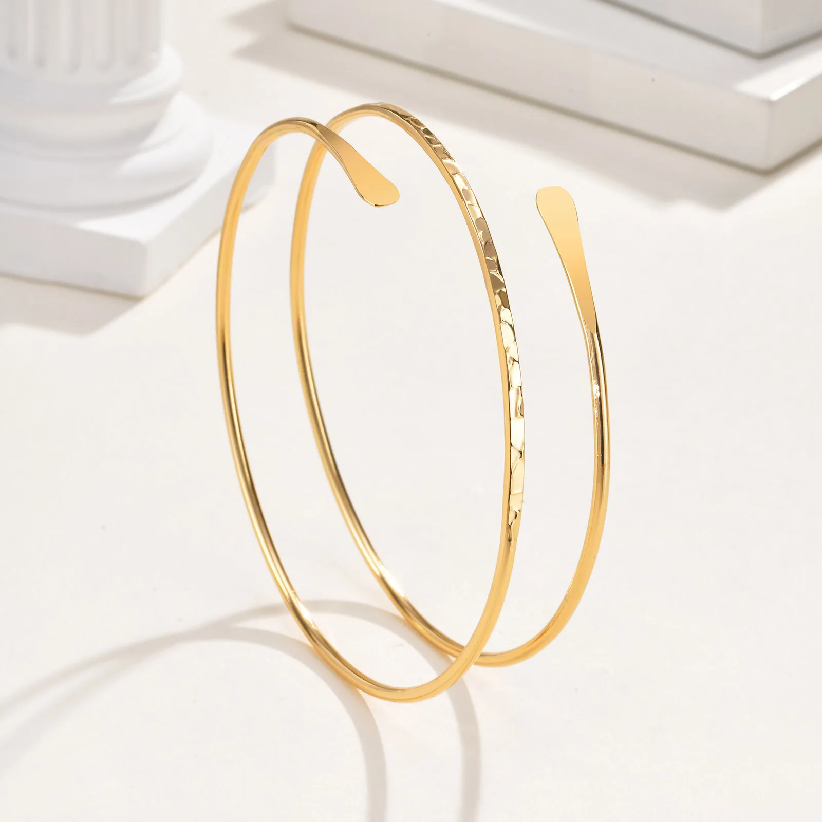 Upper Arm Cuff Bracelet for Women Minimalist Gold Plated Armband Statement Party Armlets Jewelry 250729