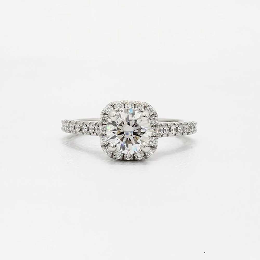 2024 New Trendy Crystal Engagement Claws Design White Zircon Cubic Elegant Ring For Women Wedding Jewelry Gifts y250730