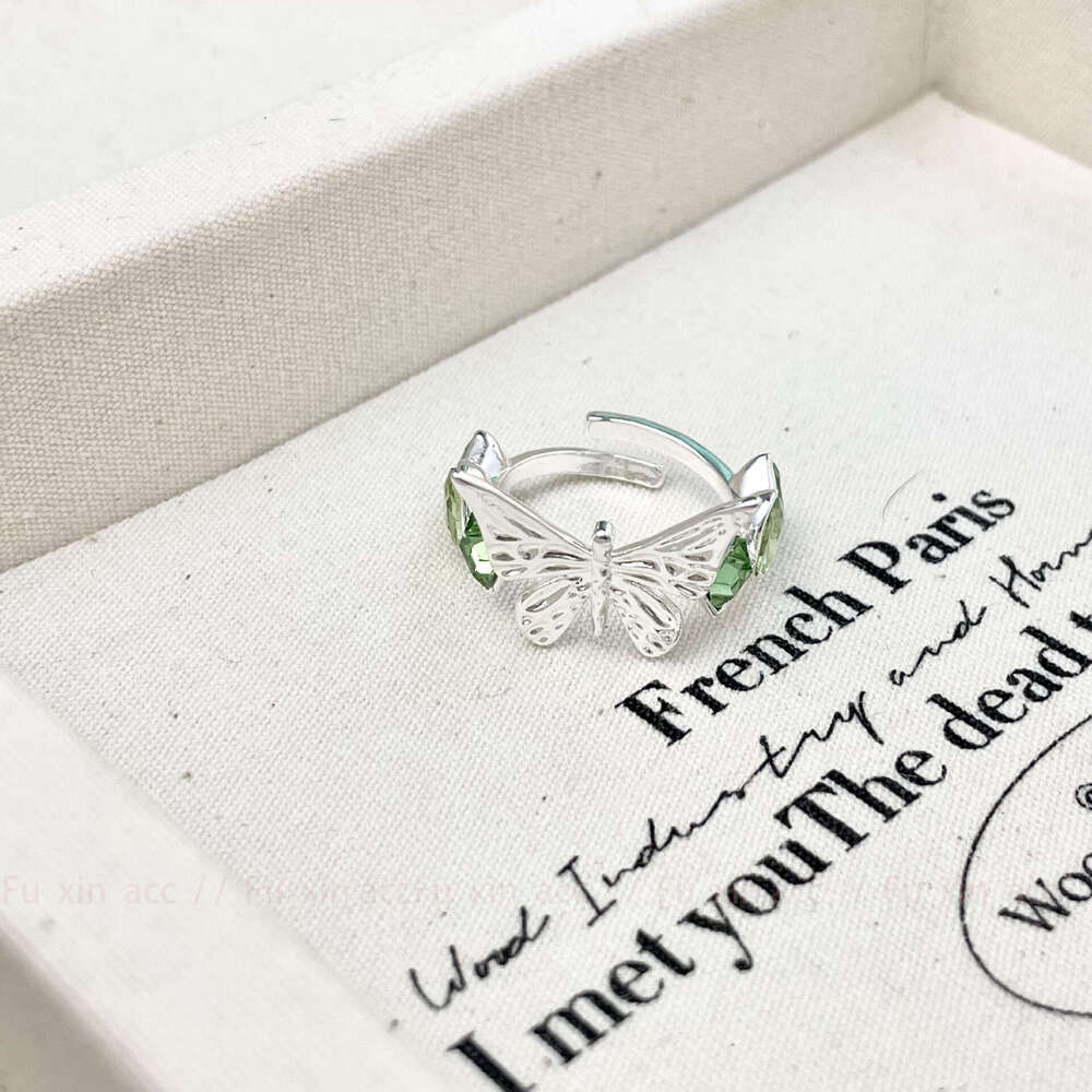 New Chinese National Style Green Zircon Butterfly Light Niche Design Exquisite Fashion High-end Sense Ring for Women 048