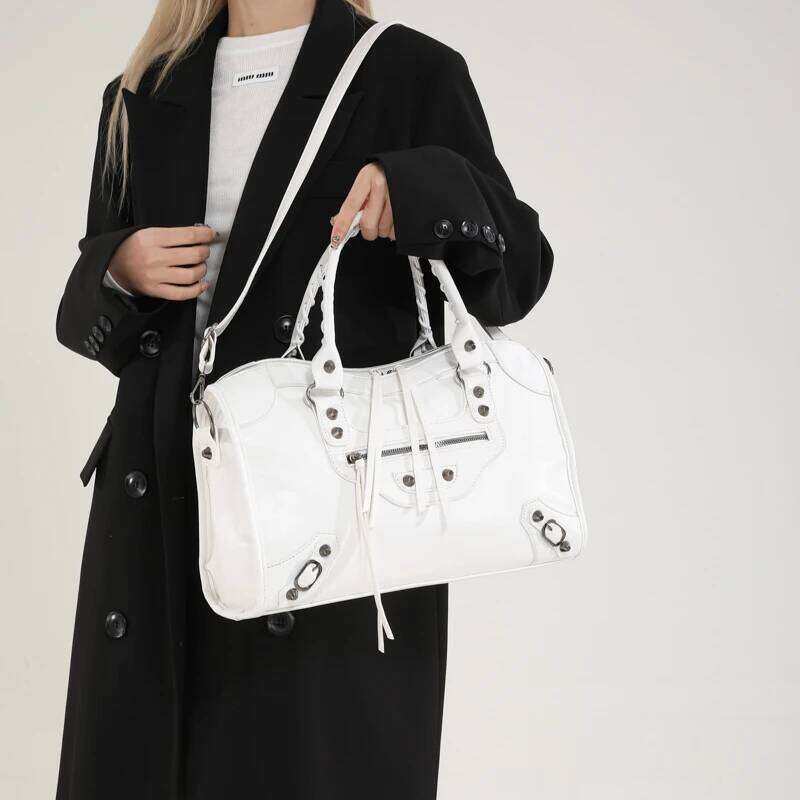 Premium Minimalist Simple Crossbody Bag For Casual Women Leisure With Solid Color And Large Capacity Tote