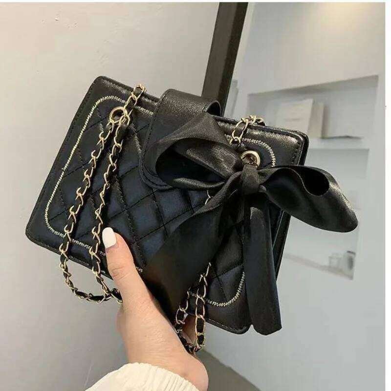 designer bag Fashion Women's French Lattice Ladies Shoulder Classic Chain Underarm Crossbody Bag Scarf Decoration PU Materi