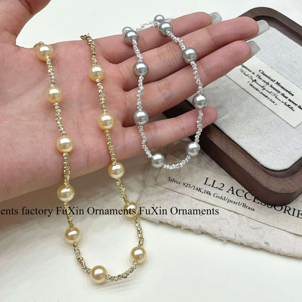 2024 New Light Fashion Niche Shijia Pearl Versatile Necklace High-end Design Collarbone Chain for Women 028