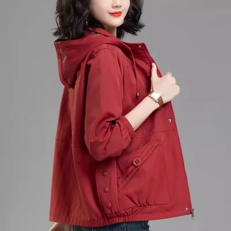 4XL Leisure Womens Short Jacket Spring And Autumn Trench Loose Oversized Middle-Aged Mother Hooded Baseball Jacket Top 250728