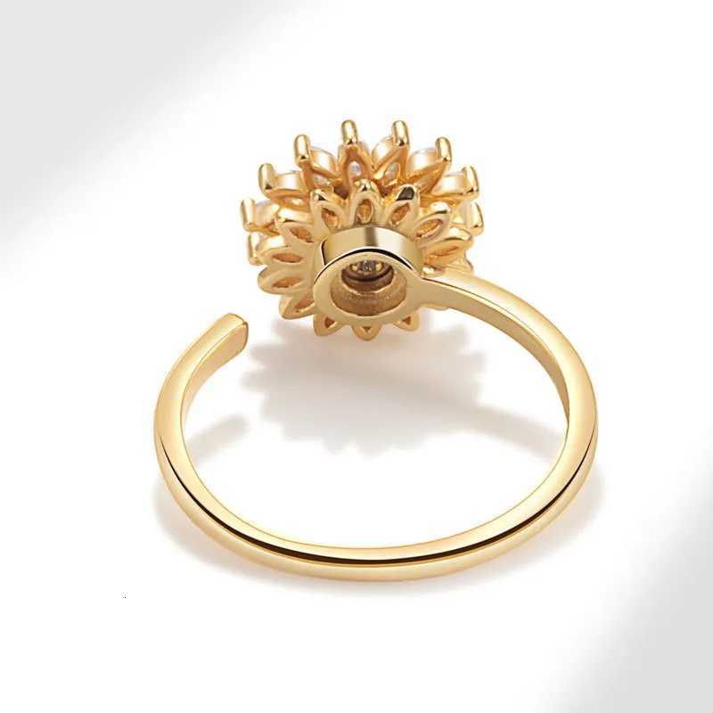 Fashion Crystal Sunflower Rings for Women Rotatable Anti Stress Anxiety Zircon Adjustable Ring You Are My Sunshine Jewelry Gift y250730