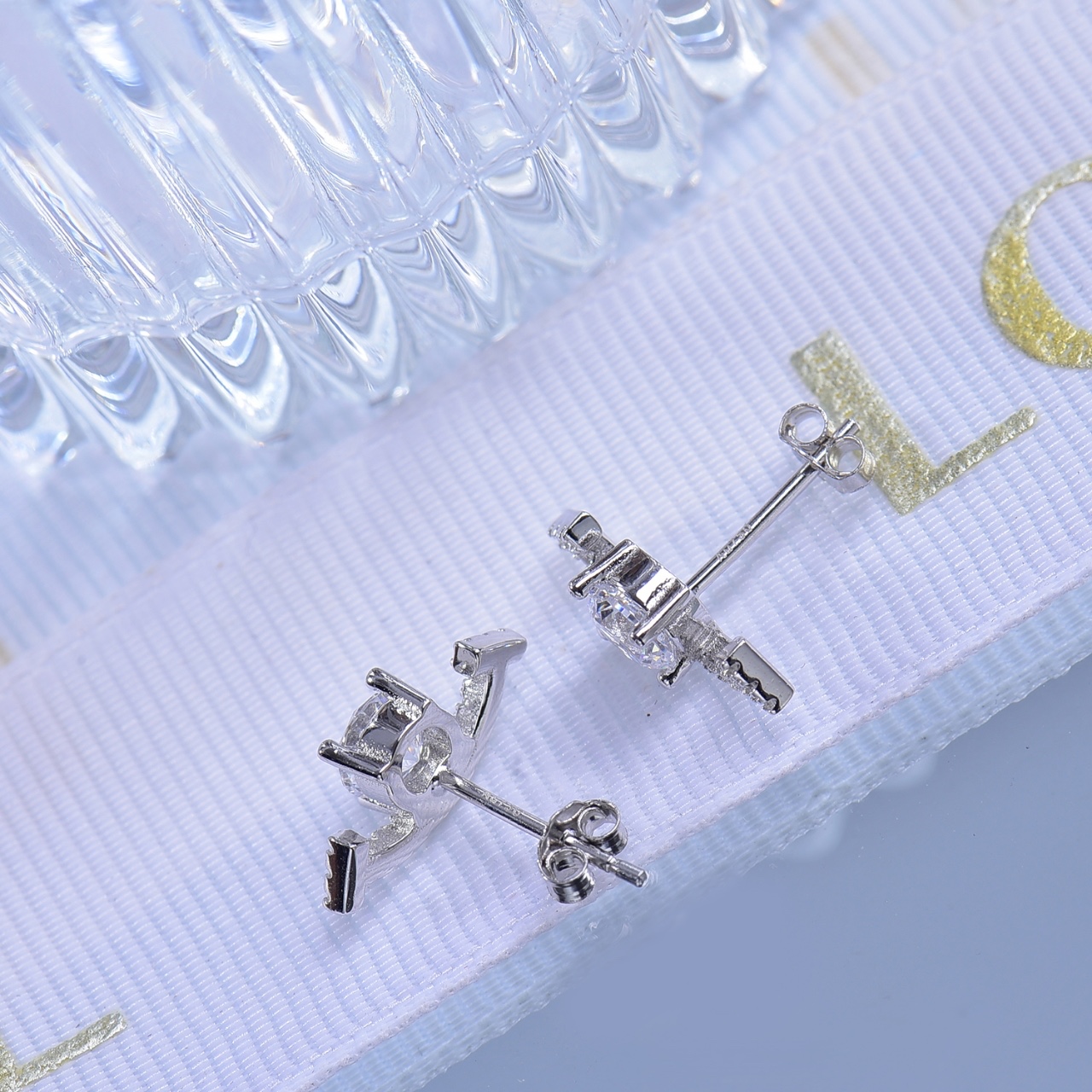 Moissanite Earrings 925 Sterling Silver Moissanite Smile Earrings - Ideal for Daily Outfits, Parties & Holiday Gifts