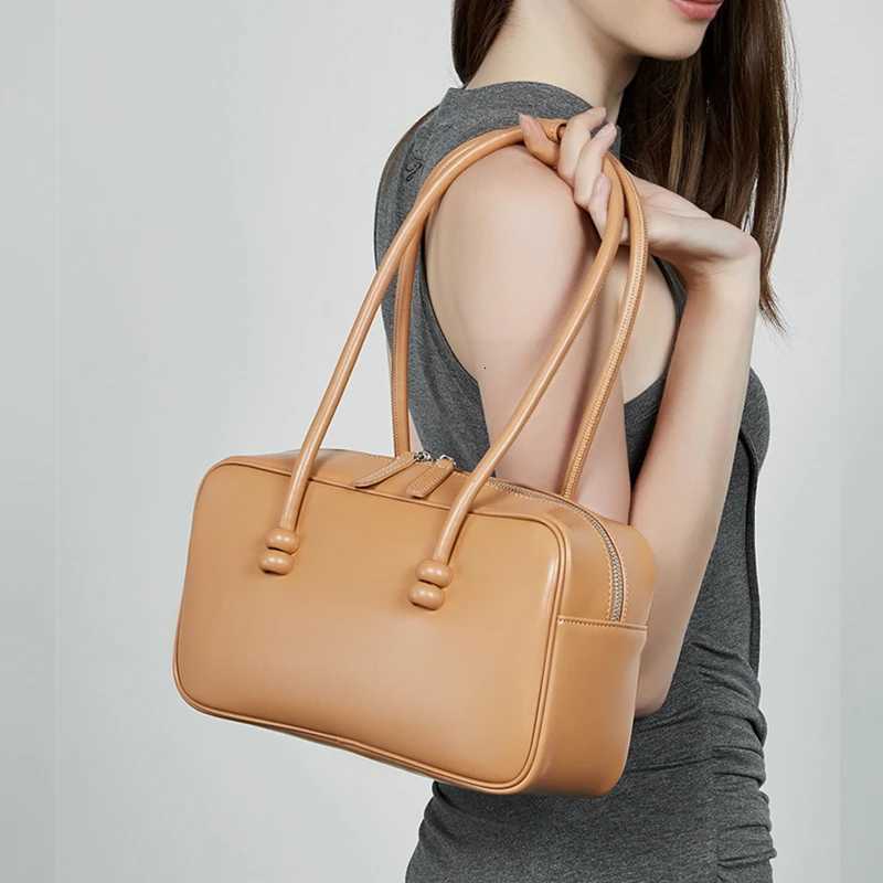Toptrends Cow Genuine Leather Bowling Underarm Shoulder Bags For Women 2025 Designer Pillow Satchel Tote Ladies Handbags Y250730