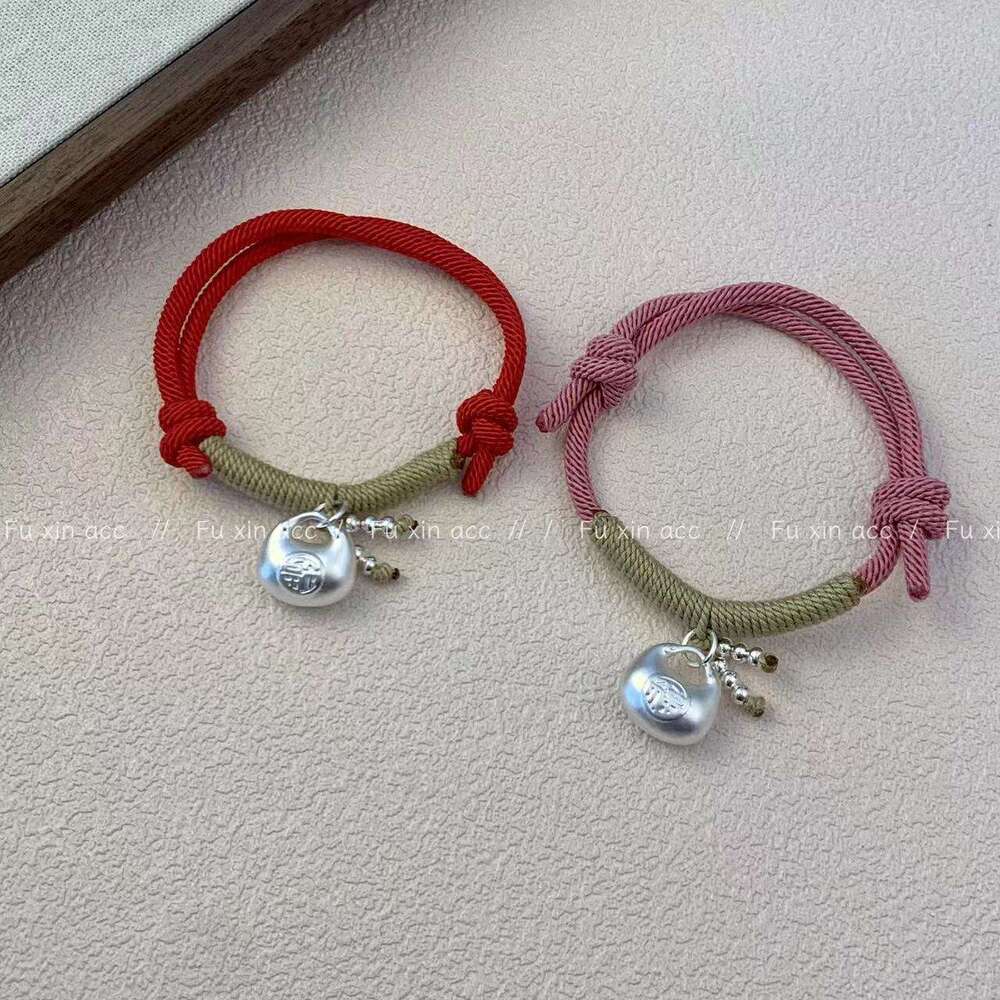 Light Niche New Chinese Braided Rope Little Fat Fu Pendant Bracelet Versatile Exquisite Layered Wristband Sweet American Style Hand Jewelry d67