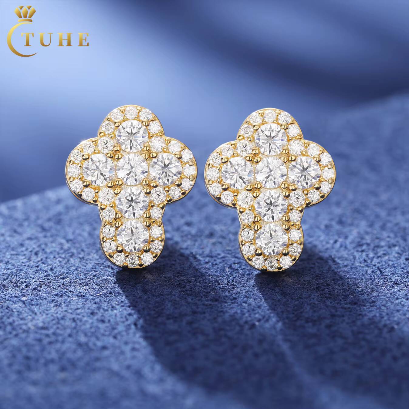 Bulk Wholesale New Design Hip Hop Jewelry 925 Sterling Silver VVS Moissanite Diamond Iced Out Cross Stud Earrings for Men