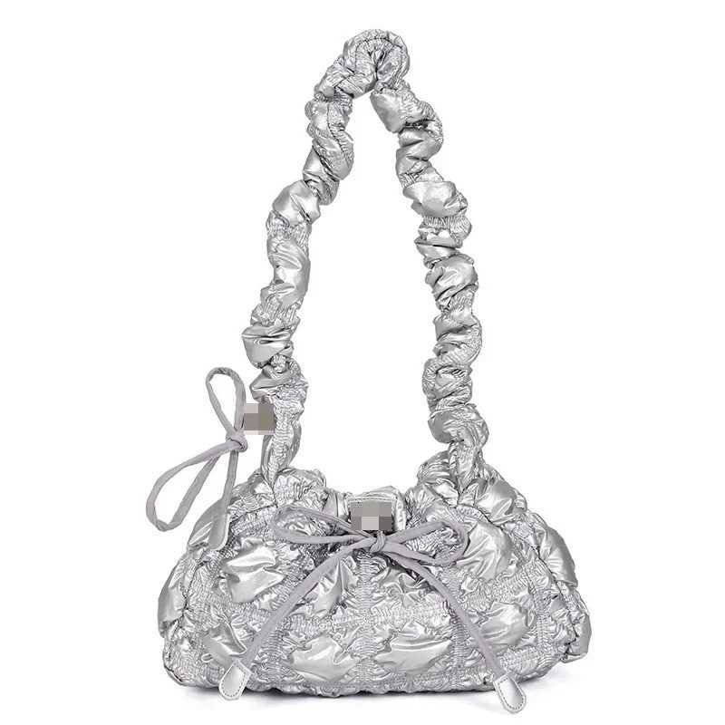 Vintage Crossbody Bags For Women Korean Niche Design Pleated Cloud Bags Large Capacity Commuter Travel Shopper Handbags Y250730