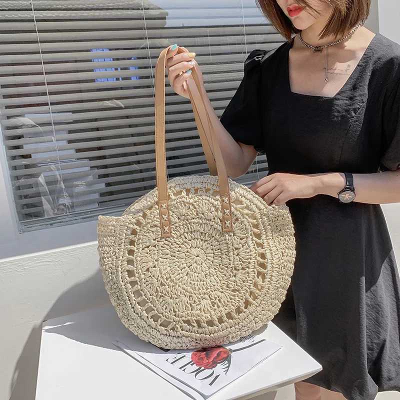 Summer Round for Women Rattan Shoulder Bag Travel Handmade Woven Beach Handbags Female Large Capacity Totes Bag Y250730