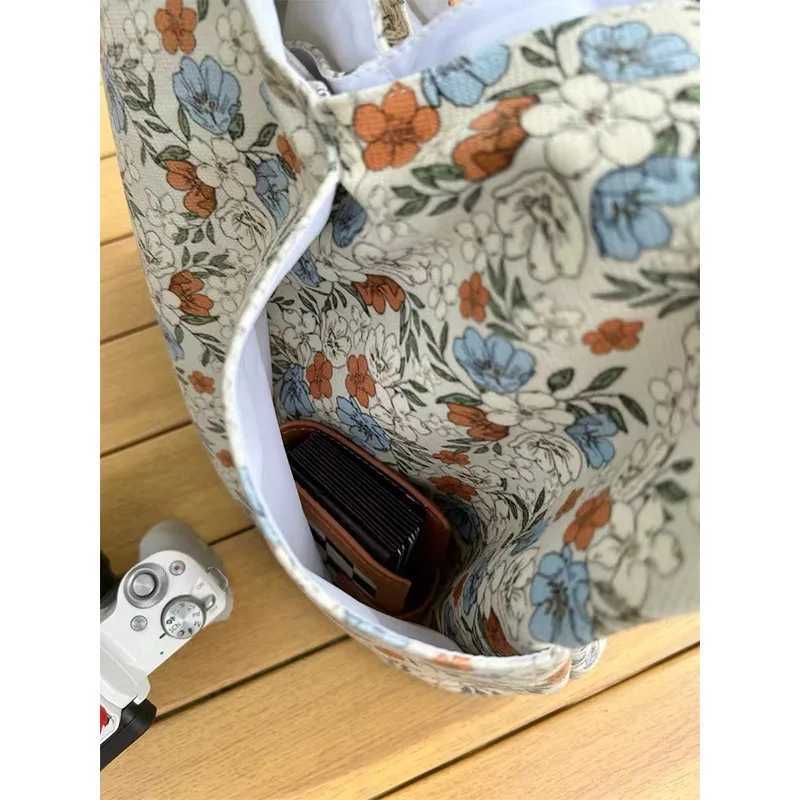 Floral Fashion Women Shoulder Vest Bags Large Capacity Versatile Ladies Handbags Casual Commuter Female Underarm Tote Y250730
