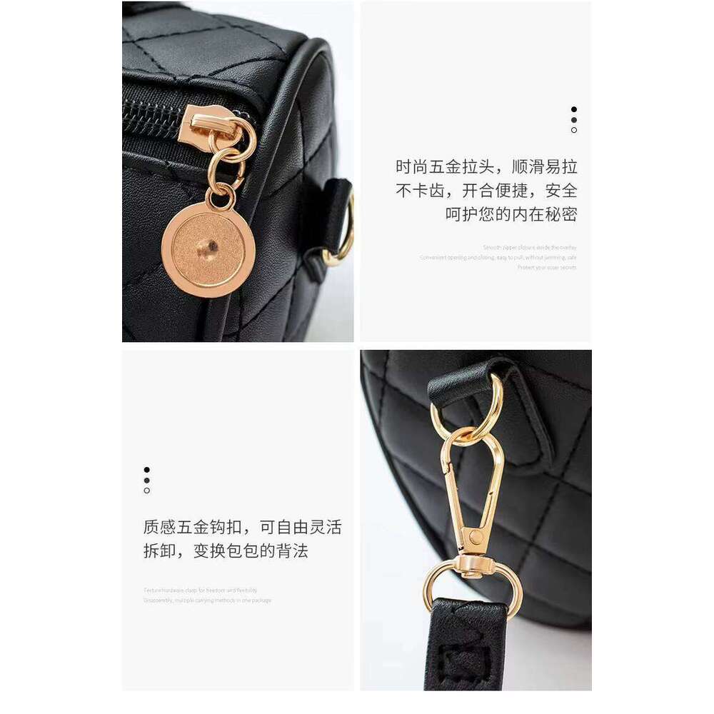 Women's New Trend Fashion Casual Four Leaf Grass Printing Cross Shoulder Pillow Bag Lingge Embroidered Handbag