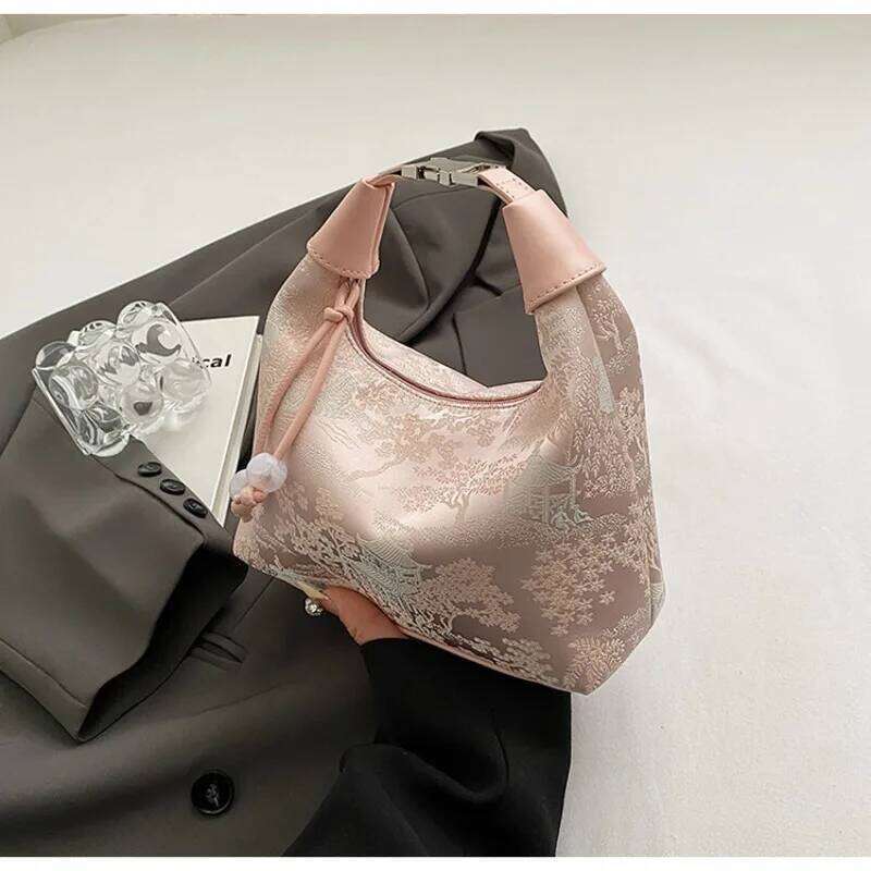 Fashion Sweet Embroidery Shoulder Nylon Texture Pearl Pendant Crossbody Bag Small Bucket Women Girl Storage Handbag