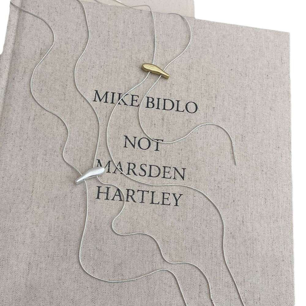 Minimalist Accessories Pendant Sweater Chain Women's Long Necklace 2024 New Style Non-Fading Versatile Elegant High-End e6e