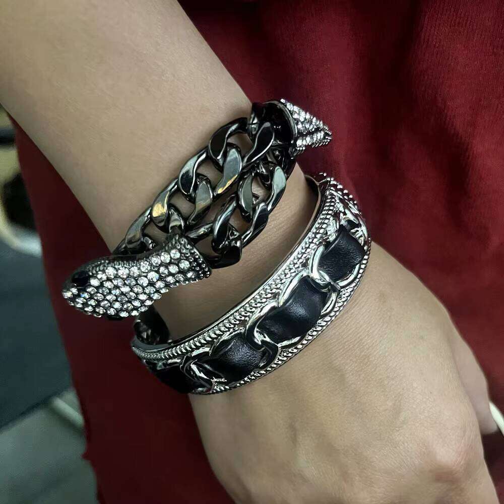 European American Style Custom Full Dia Magnet Buckle Snake Pendant Necklace Cross-Border Fashion Alloy Buddhism Accessory