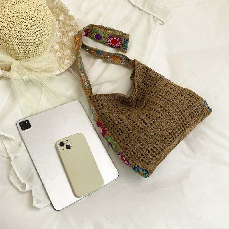 Large Capacity Fashion Boho Tote Bag Trendy Floral Crochet Handmade Knitted Bag Vintage Multicolor Hollow Out Handbag G250729