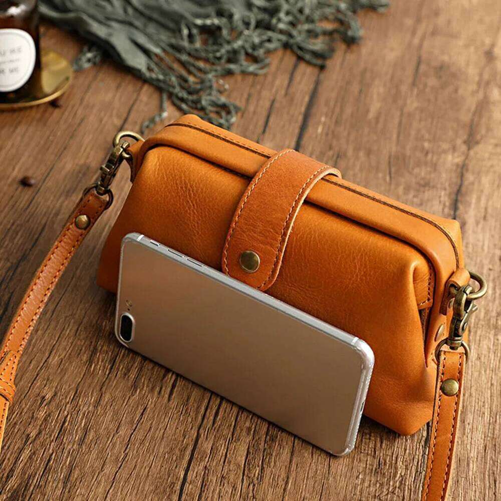 Casual Leather Shoulder Bags Retro Handmade Doctor Clutch Crossbody Bag Women Vintage Style Travel Handbags Messenger
