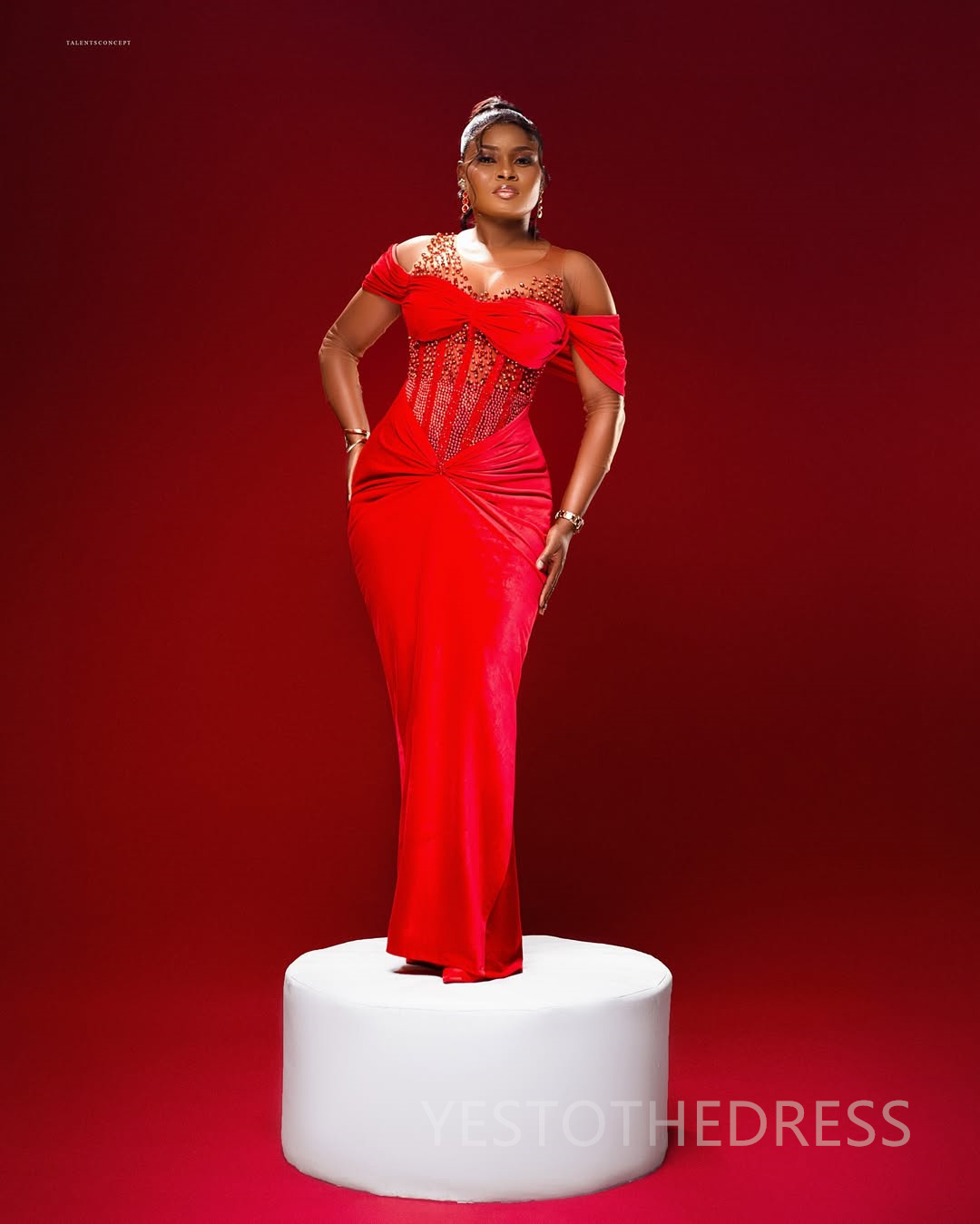 2025 Aso Ebi Red Evening Dresses For Black Women Prom Formal Gowns Sheer Neck Pearls Beaded Long Sleeves Pleated Birthday Dress Second Reception Gowns