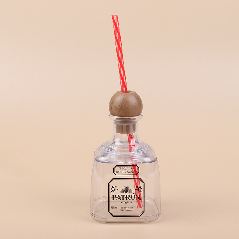 Designer 375ml Mini Tequila Bottle With Straw Hole Acrylic Reusable Cup Luxury Small Patron Bottle Empty For Drinking Kitchenware