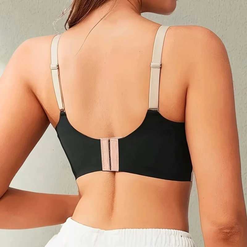 4-Pack Womens Seamless Striped Sports Bras Set (Wire-Free) with Removable Pads Comfortable Breathable Knit Lingerie Z250730