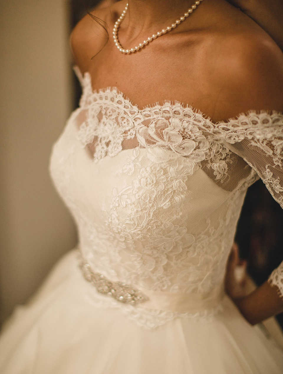 Wedding Bolero Jacket New Off Shoulder 3/4 sleeve Lace Bridal Wedding Jackets Women Wedding Jackets Customized