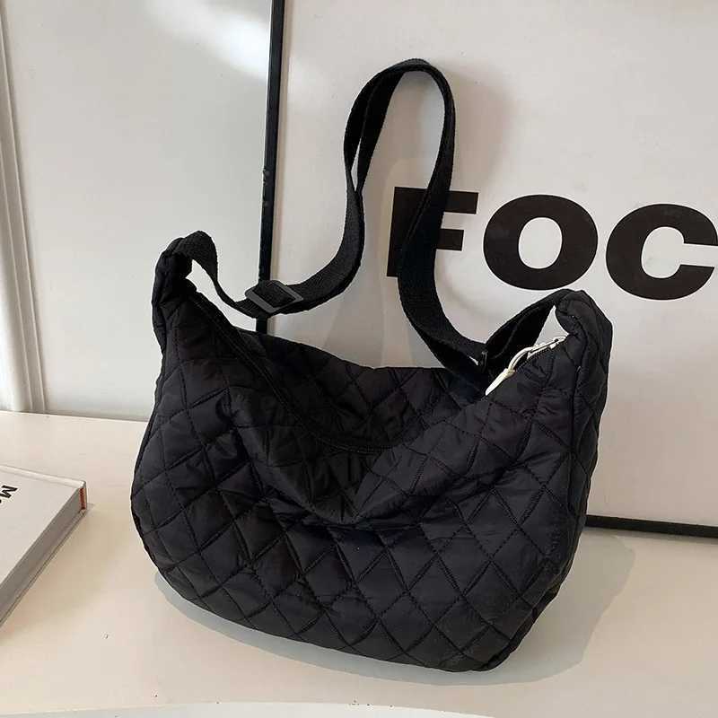 2025 Spring Grid Dumpling Bag Women Crossbody Shoulder Bag ins Design Casual Daily Use Purse Y250730