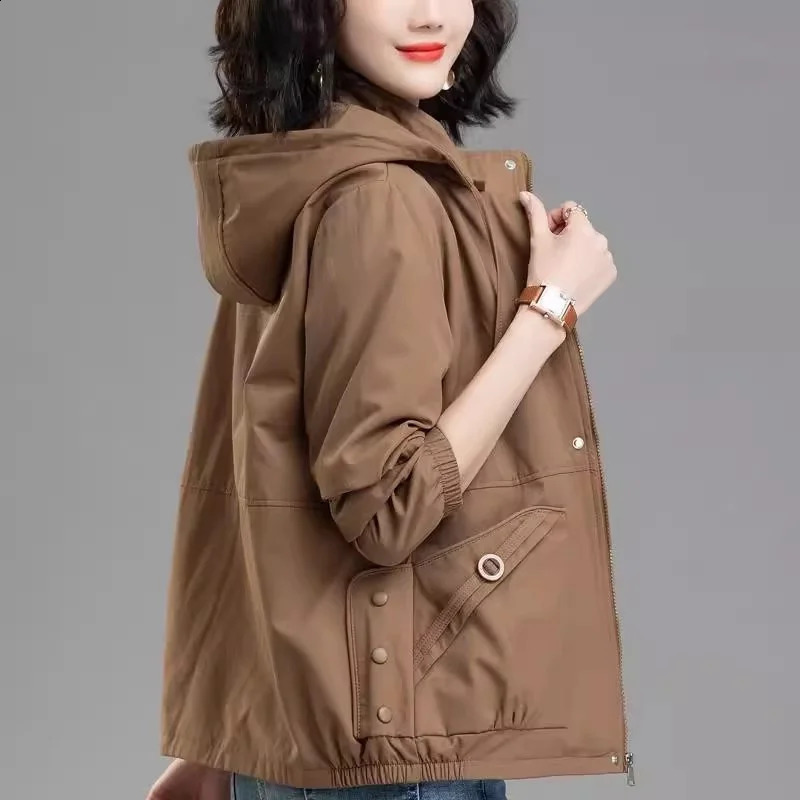 4XL Leisure Womens Short Jacket Spring And Autumn Trench Loose Oversized Middle-Aged Mother Hooded Baseball Jacket Top 250728