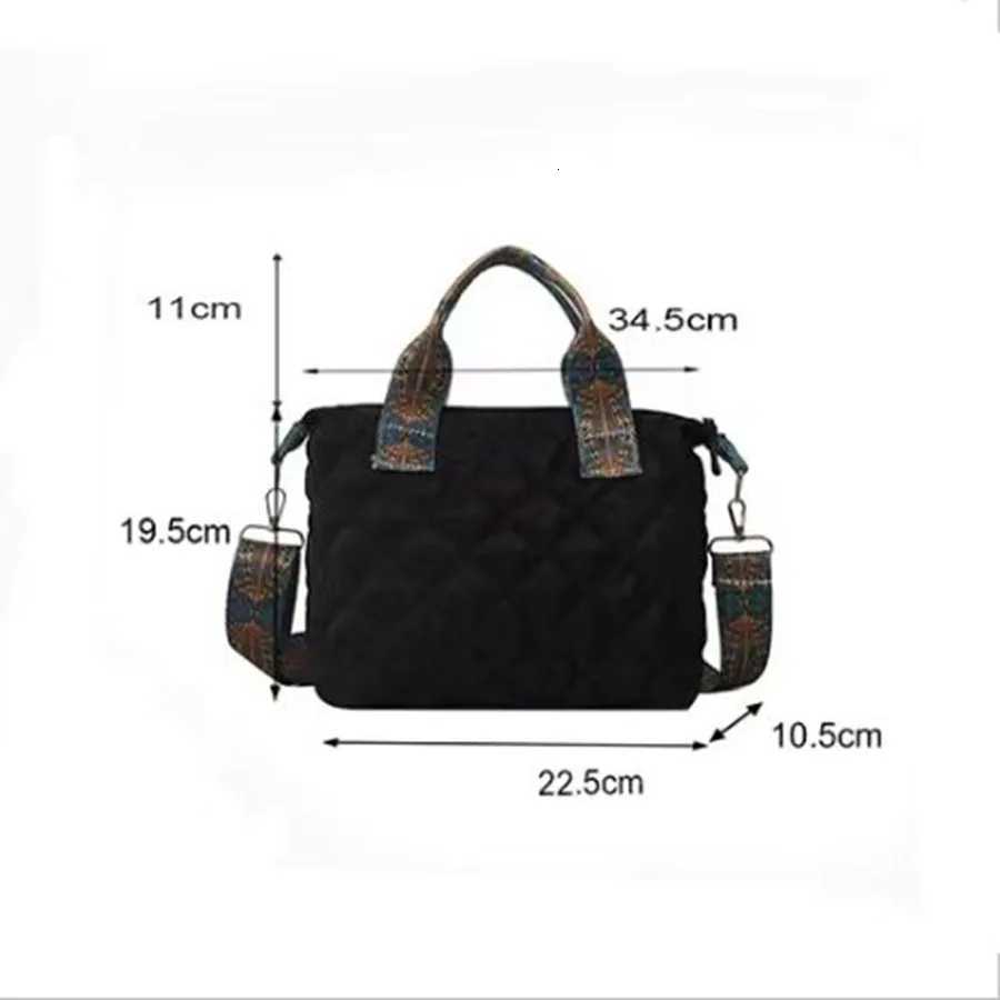 Women Wide Shoulder Belt Handbag Fall/Winter Rhombus Space Shoulder Bag Large Capacity All-Match Shopping Tote Bag Y250730