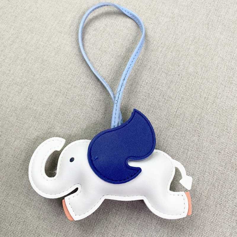 Trendy Designer PU Leather Wing Flying Elephant Keychain Pendant Decoration for Ladies Bag Charm Accessory Ornament Gift Y250731