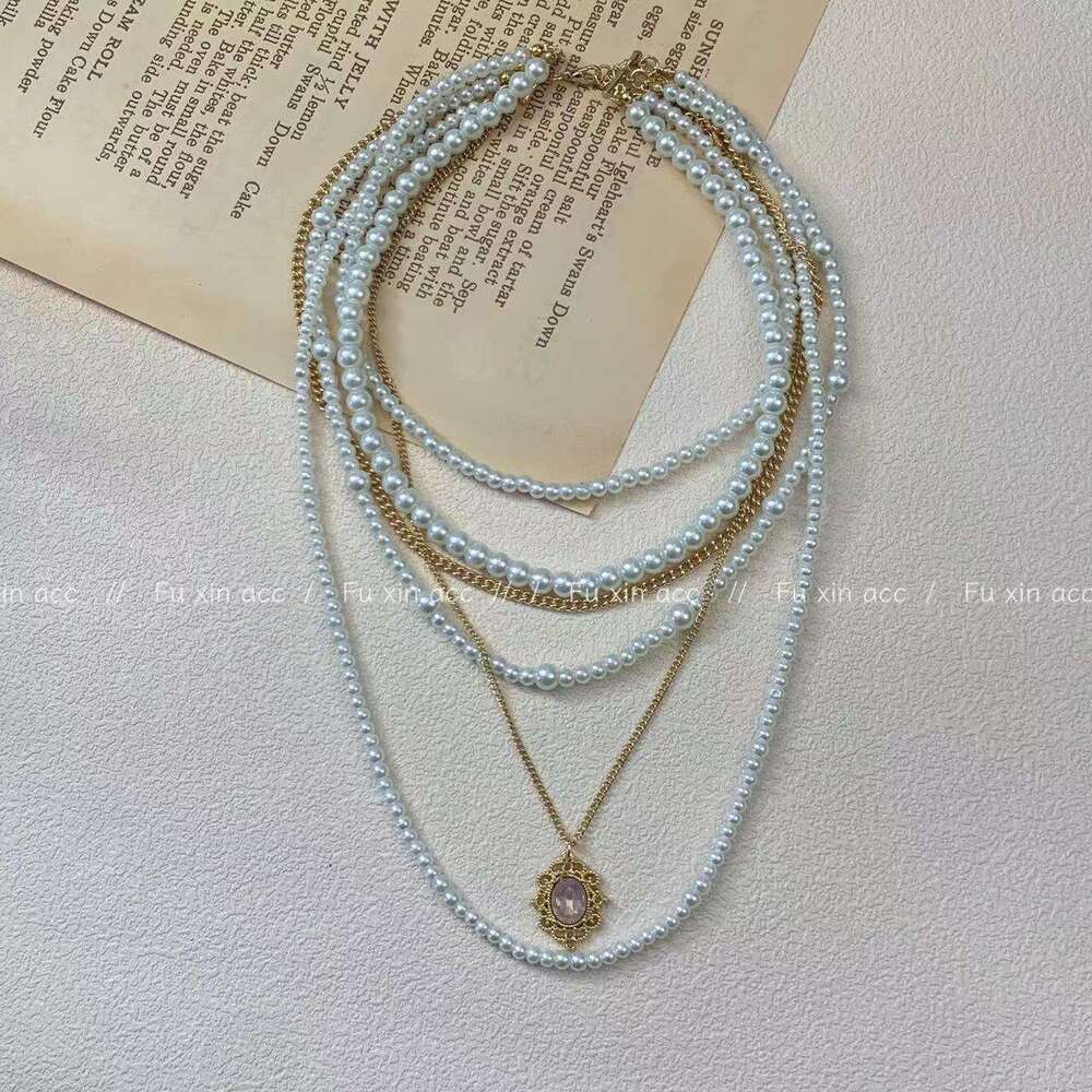 American Style Women's High Pearl Metal Necklace Multi-layer Stacked High-end Light -style Choker 07f