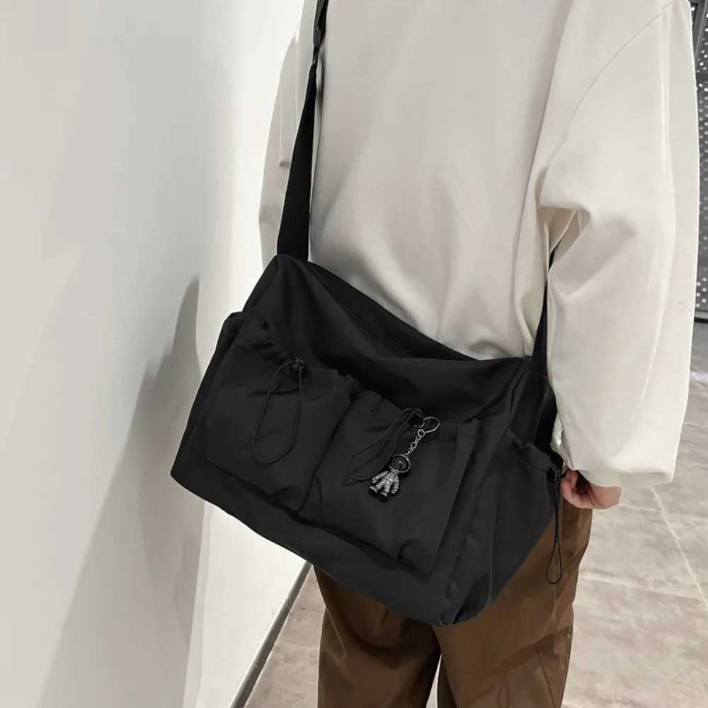 Female Crossbody Bag Canvas Large Capacity Shoulder Bag Women Men Travel School Casual Sport Handbags Fashion Messenger Bag Y250730