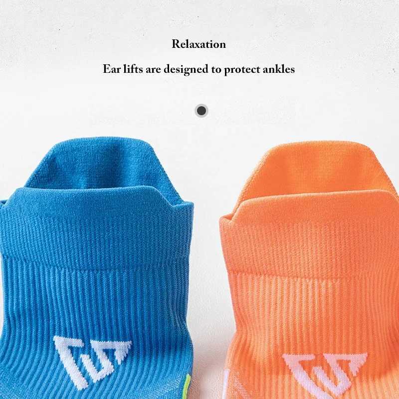 4pairs/Lot Womens Mens Compression Breathable Basketball Sports Cycling Running Towel Socks High Elastic Tube Socks Z250731