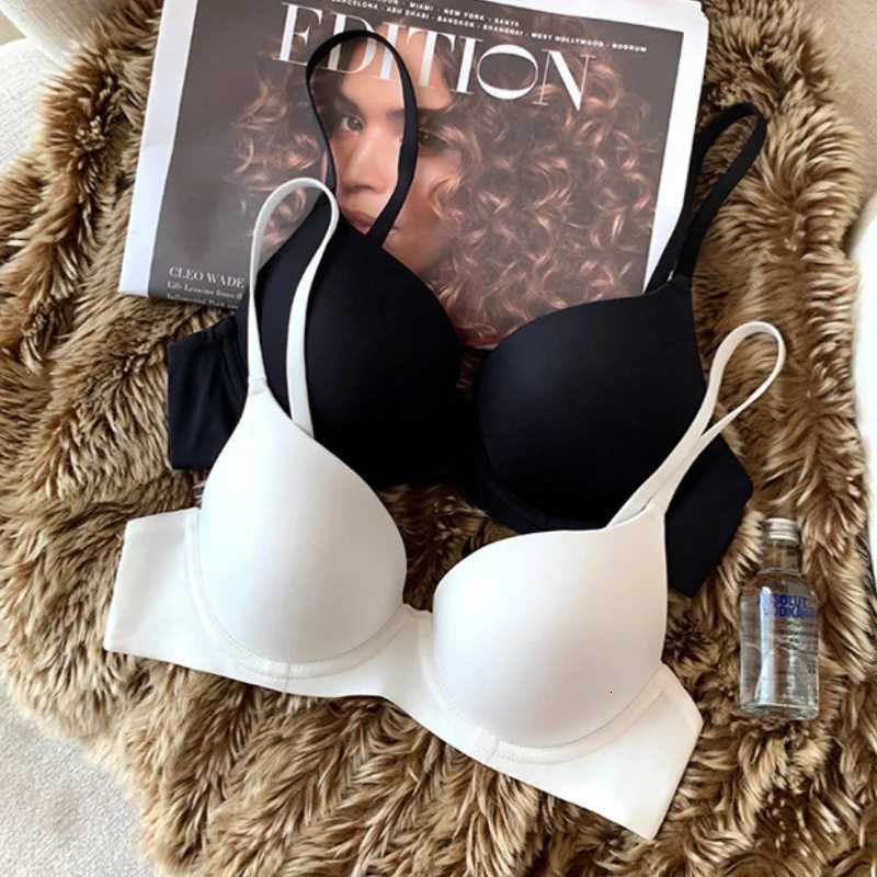 Push-Up Seamless Bras For Women Non-Wire Fixed Cup Bra Invisible Brassiere Sexy Lingerie 3/4 Cup Soft Top Womens Underwear Z250730