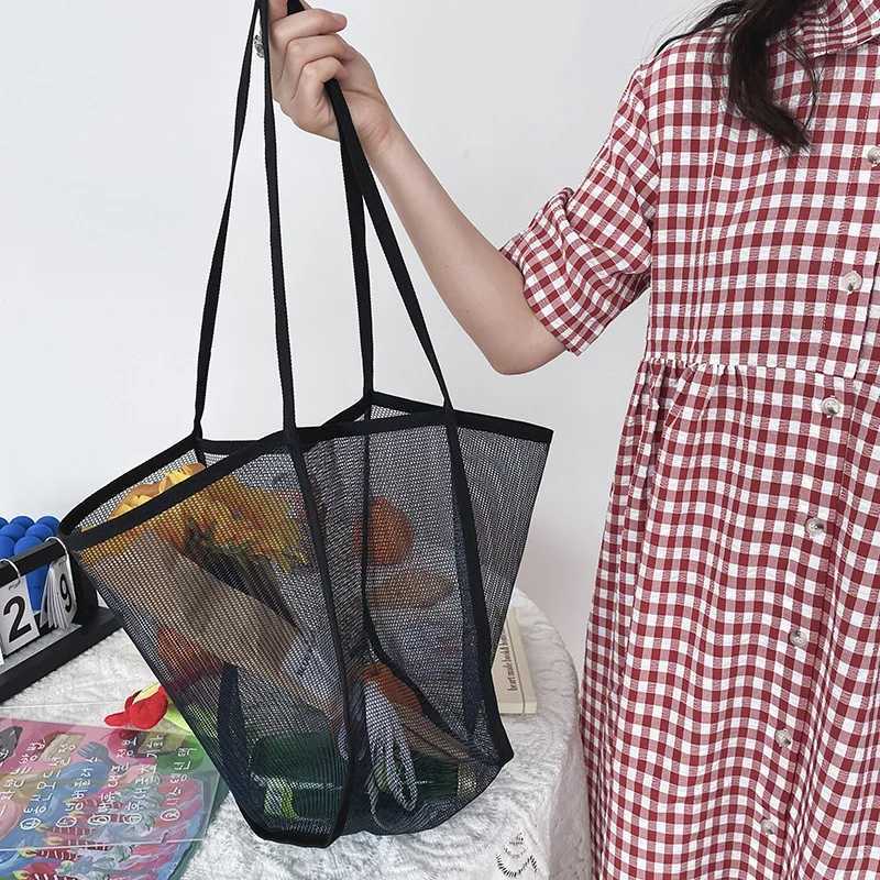 Fashion Large Capacity Handbag Mesh Hollow Out Design Beach Travel Bag for Women Single Shoulder Bag Female Shopper Totes G250729