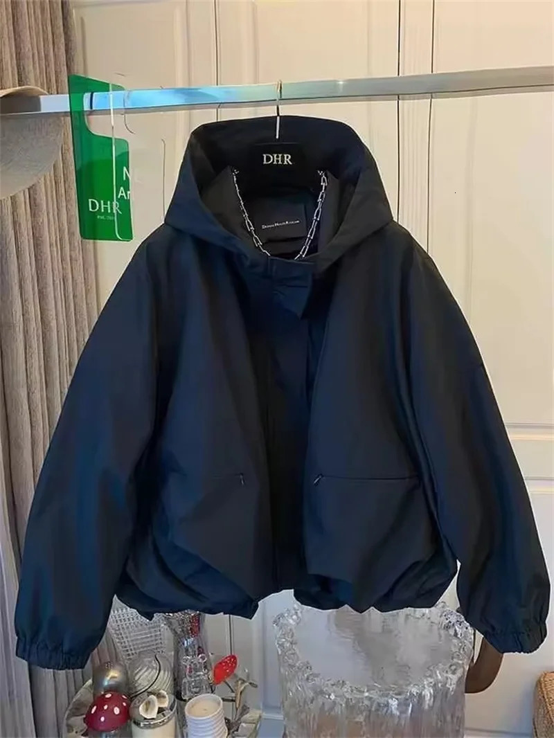 Unique Women Spring Autumn Hooded Short Jacket Casual Drawstring Pocket Windbreaker Loose Zipper Basic Coat 250728