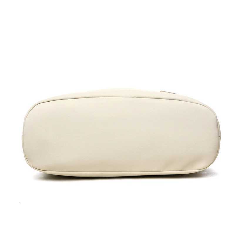 Polyester lightweight multi-layer large-capacity nylon bag for ladies casual water-resistant portable fashionable single-sh Y250730