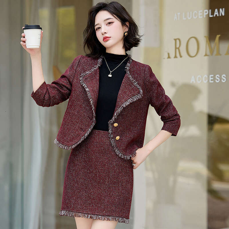 Fashion Casual Suit Autumn New Women's Long Sleeve Elegant Turn-Down Collar Woolen Coat and Skirt Two-Piece Set LT9676