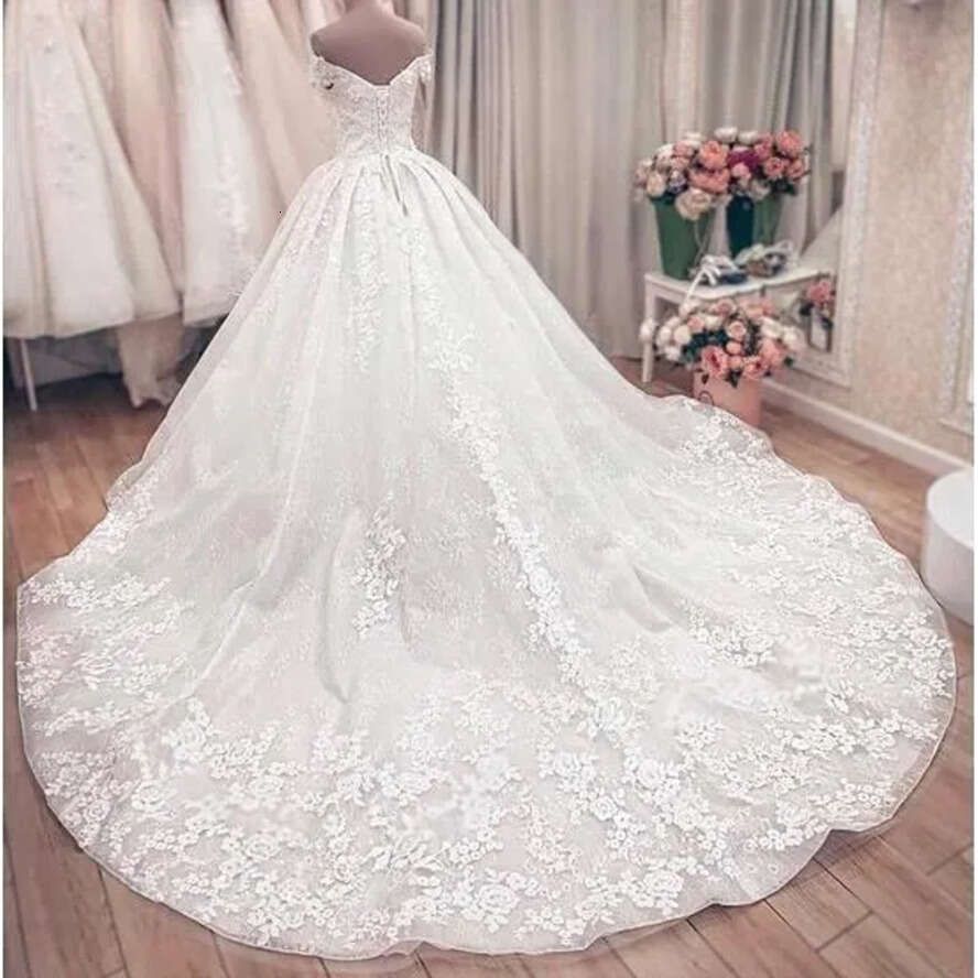 Luxury Dubai Arabic Ball Gown Dresses Off-The-Shoulder Beads Appliques Lace-Up Back Bridal Wedding Gowns Plus Size Bc2511 B0313