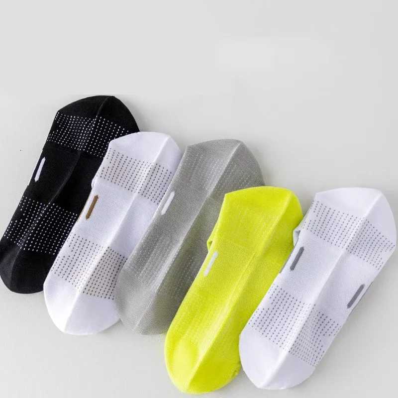 1/10 Pairs High-Quality Men Breathable Running Sports Socks Summer Thin Mesh Sweat Absorbing Odor Proof Couple Casual Socks Z250731