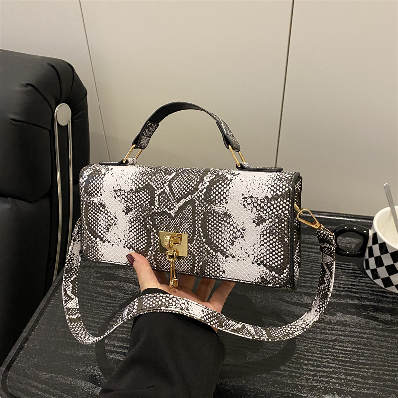 Women's 2025 New Fashion Snake Pattern Lock Handbag Niche Light Luxury Shoulder Crossbody Small Square Bag ddmymoon
