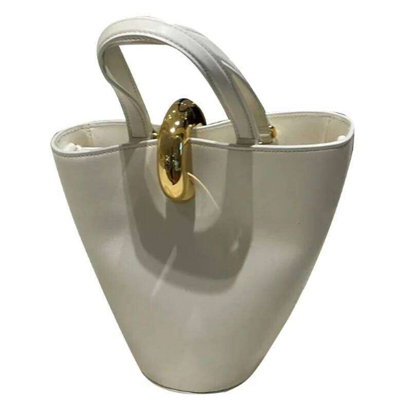 Designer bag Vintage women handbag new versatile commuting style simple buckle shoulder bag Bucket clutch bag