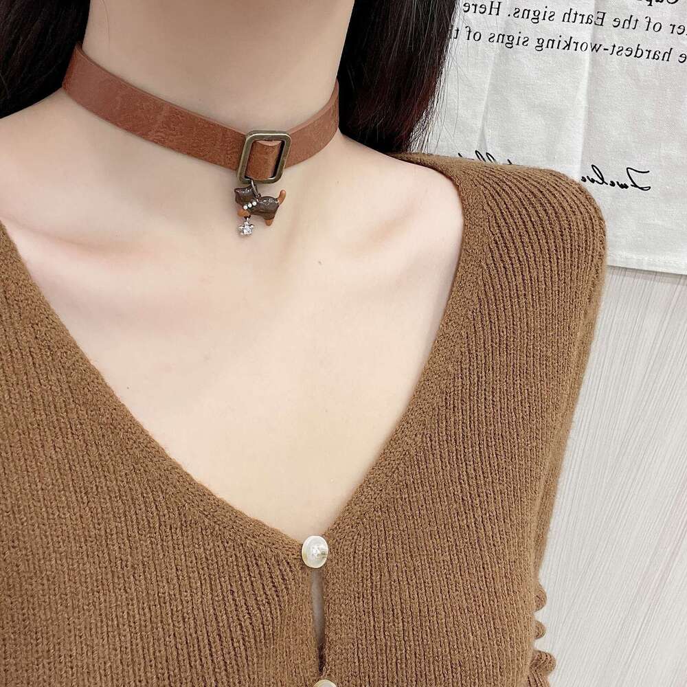 Spicy Girl Cat Button Leather Collar Necklace Niche Subculture Punk Choker Sweet Cool Collarbone Chain for Women 9e9