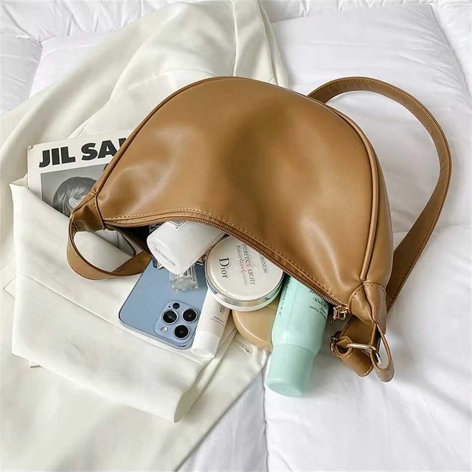 New FAshion Womens Hobos Sac Soft Leather Shoulder Messenger Bags for Women Wide Feamel Half Moon Purse and Handbags Y250730