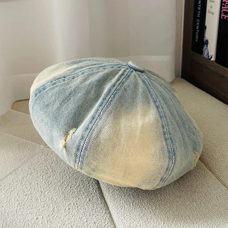 Korean Style Vintage Denim Holed Distressed Beret Hat Women Large Head Size Small Face Painter Caps Breathable Beret 250730