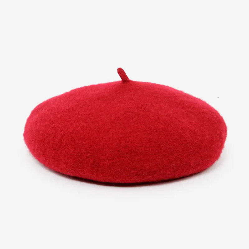 Red wool beret French artist style warm winter beanie retro solid color beret Korean women wool beret 250730