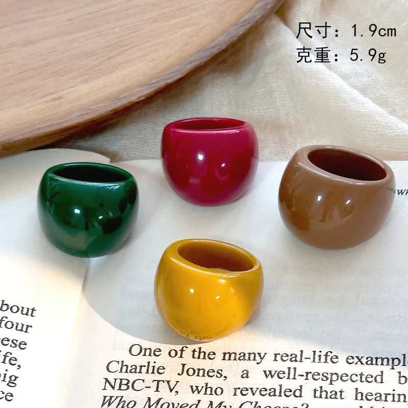 Korean Colorful Resin Acrylic Chunky Big Finger Ring Fashion Charm Geometric Oval Round Knuckle Finger Rings Hand Jewelry Gift y250730
