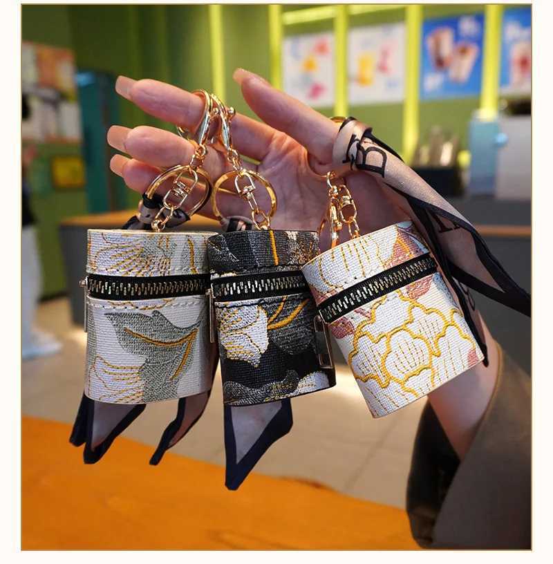 Mini Embroidered Earphone Case For AirPods 4 3 2 Pro 2 Coin Purse Keychain Portable Storage Bag Earphone Protective Case Y250731