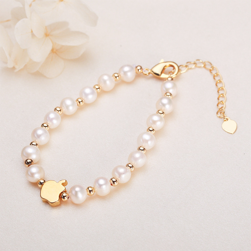 Niche Apple Design Designer Bracelet Bracelet For Madam Women Elegant Versatile Near Round Freshwater Genuine Pearl Bracelet Copper Gold Plated
